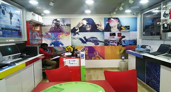 Lenovo Exclusive Showroom in Alwarpet, Chennai, India