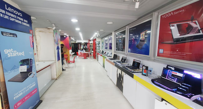 Lenovo Exclusive Showroom in Anna Nagar, Chennai, India